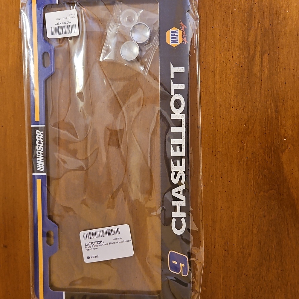 Chase Elliott Metal License Plate Frame